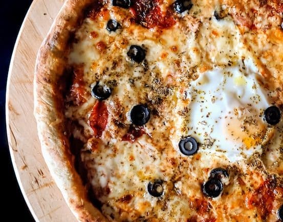 baked pizza